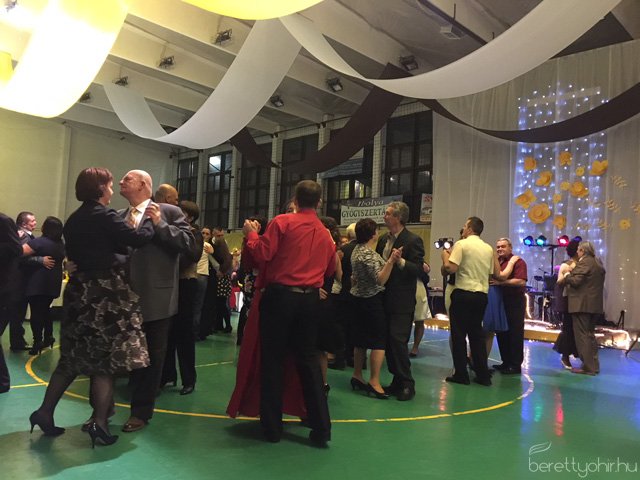 12. Jótékonysági Kórházbál 45